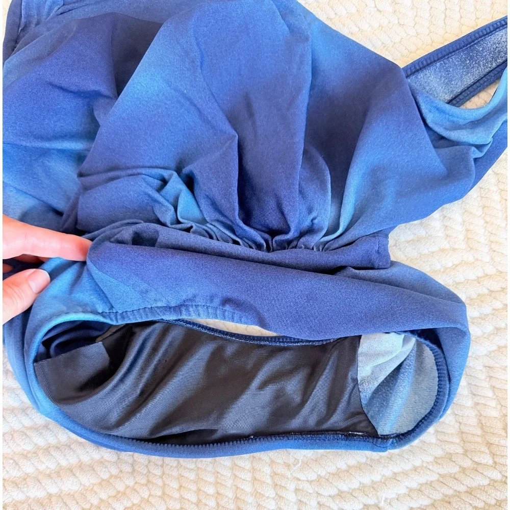 Miraclesuit One Piece‎ Swimsuit Sz 14 Blue Ombre Ruched Tummy Control Slimming